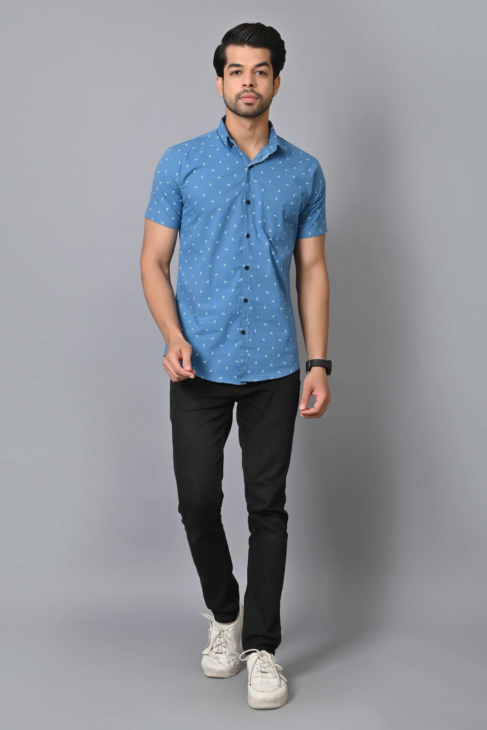 Mens Slim Fit Short Sleeves Casual Cotton Shirt