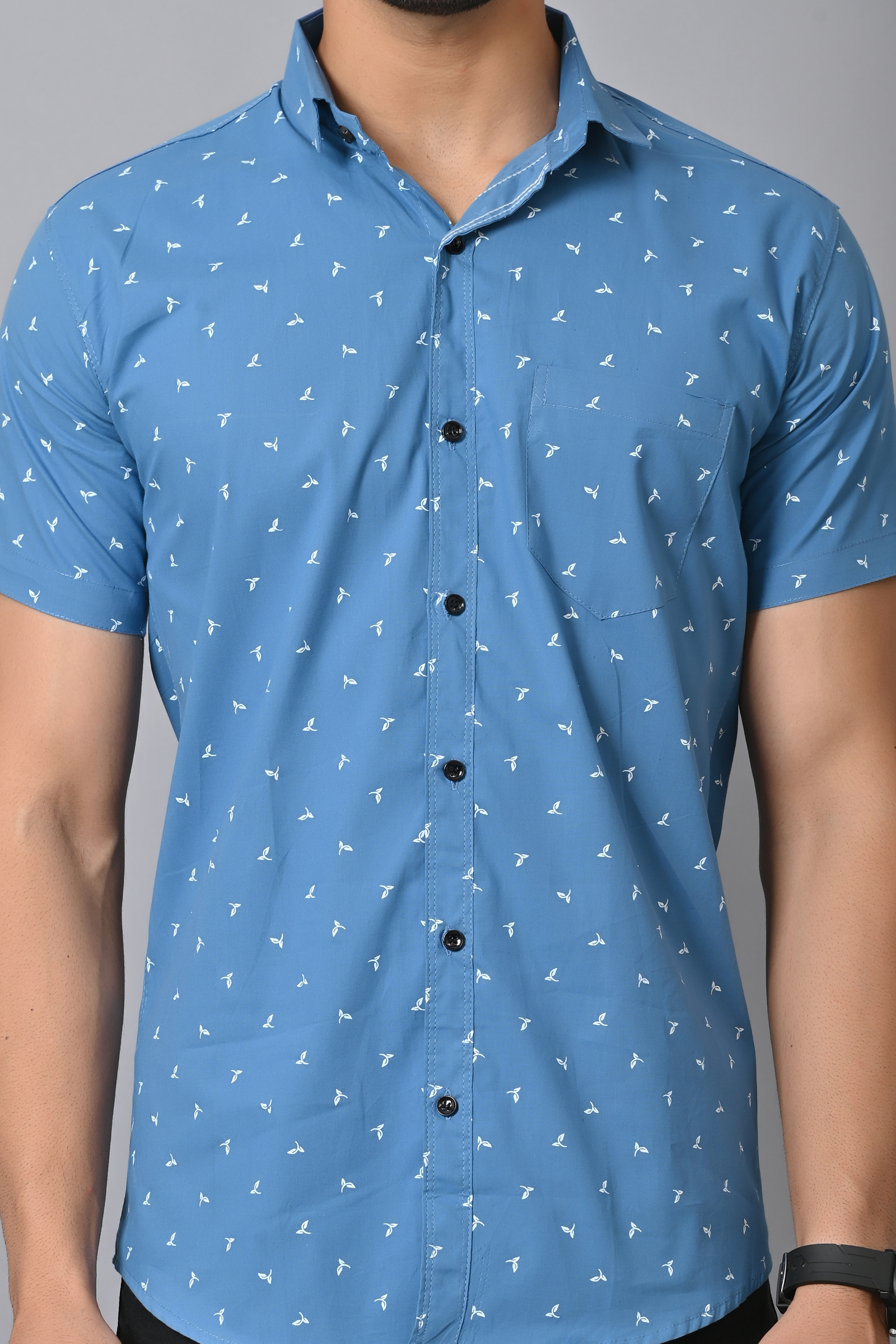 Mens Slim Fit Short Sleeves Casual Cotton Shirt